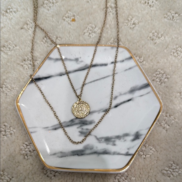 Jewelry - Gold Coin Pendant Necklace